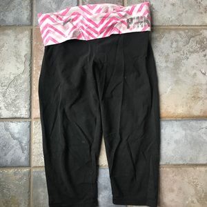 VS PINK Yoga Capris
